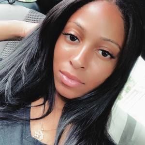 Meet your Posher, Laticha